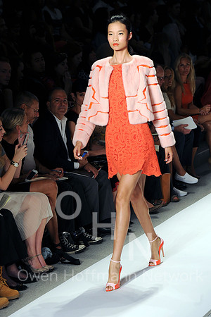DENNIS BASSO Spring 2014 Fashion Show
