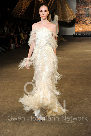 Christian Siriano Spring 2014 Fashion Show