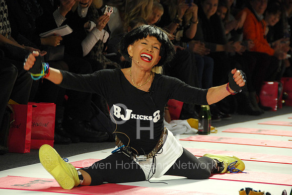 BETSEY JOHNSON F/W 2013 Fashion Show