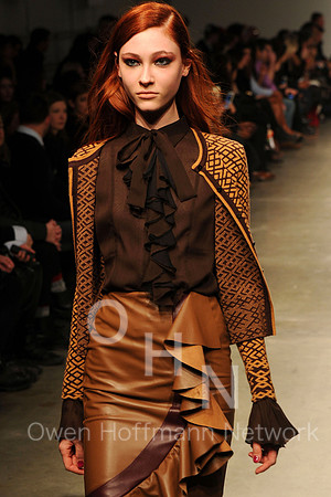 Sophie Theallet Fall/Winter 2015 Runway Show