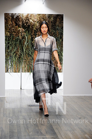 Kimora Lee Simmons SS17 Fashion Show and Presentation