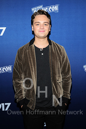 1917 Press Line at New York Comic Con for Universal Pictures and Amblin PartnersÕ 1917, the new epic from Oscar¨-winning filmmaker Sam Mendes