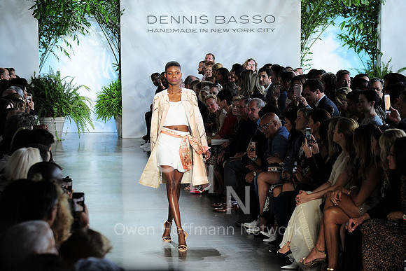 Dennis Basso Spring 2020 Fashion Show