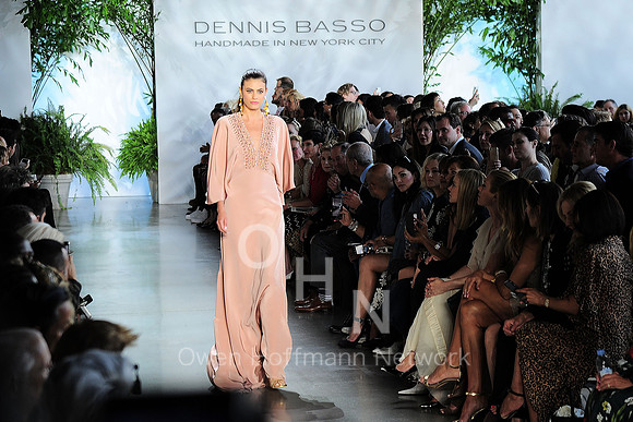 Dennis Basso Spring 2020 Fashion Show