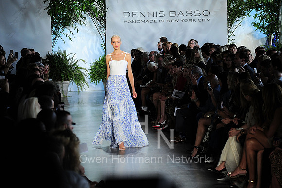 Dennis Basso Spring 2020 Fashion Show
