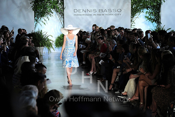 Dennis Basso Spring 2020 Fashion Show