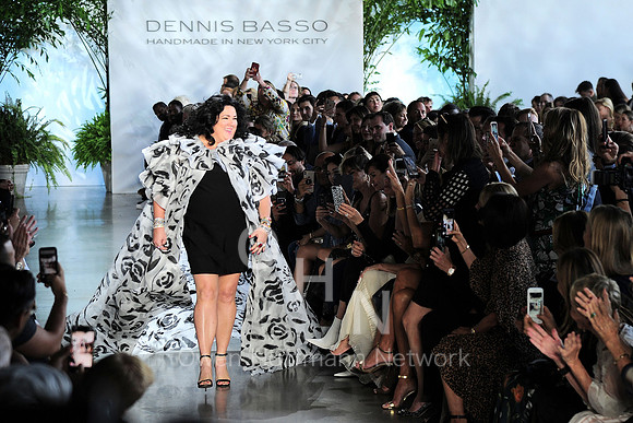 Dennis Basso Spring 2020 Fashion Show