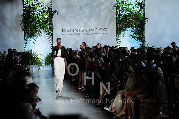 Dennis Basso Spring 2020 Fashion Show